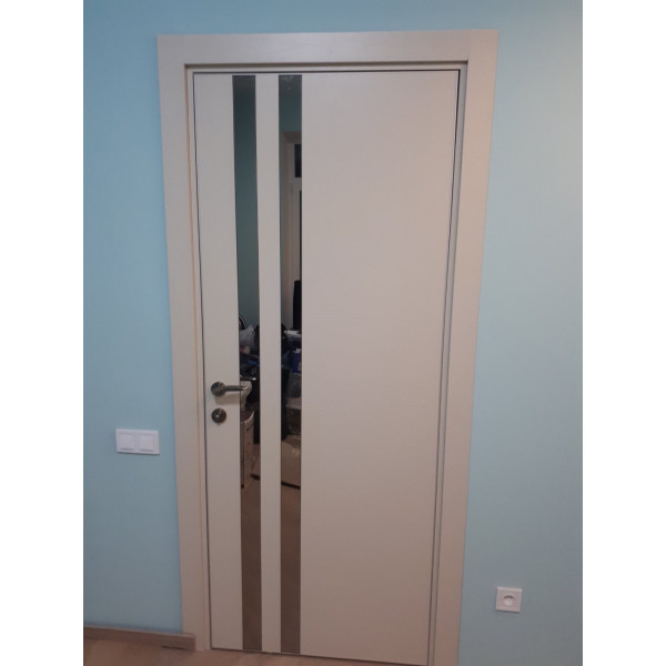 CL 18  Phoenix Doors