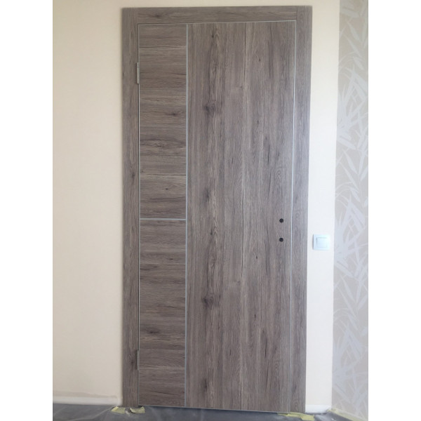 CL 33  Phoenix Doors