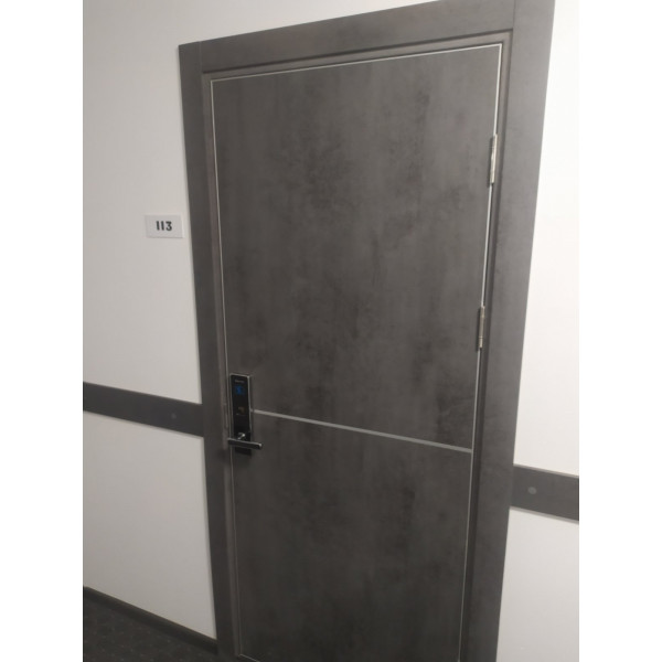 CL 4  Phoenix Doors