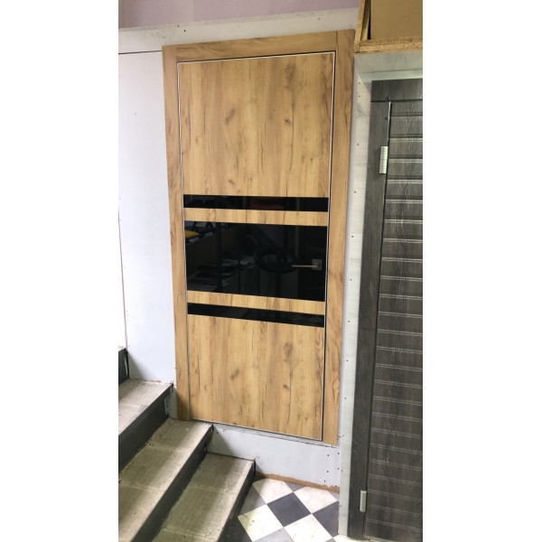 CL 9  Phoenix Doors